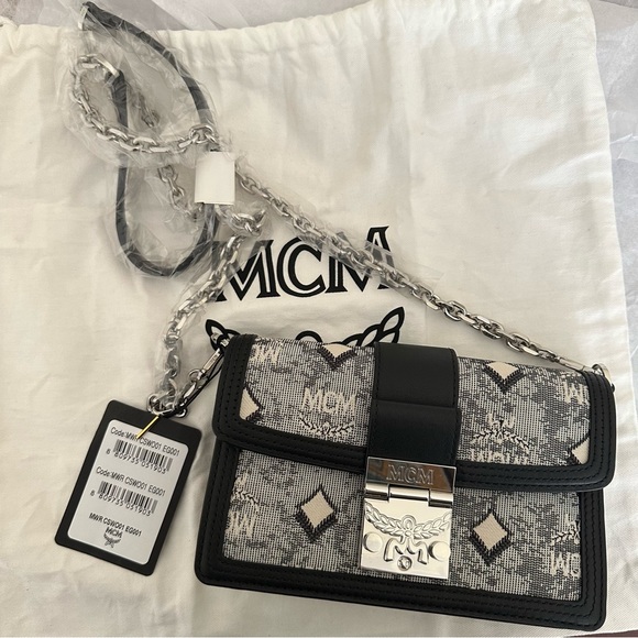 - MCM Tracy Crossbody Mini Gray Leather - Picture 1 of 8